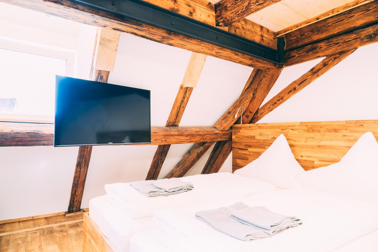 Amtshaus Gut Huegle Boutique Apartments Bad Waldsee Bagian luar foto